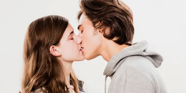 20. März: Küss-deinen-Verlobten-Tag