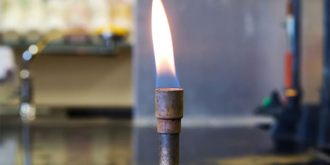 31. März: Bunsenbrenner-Tag