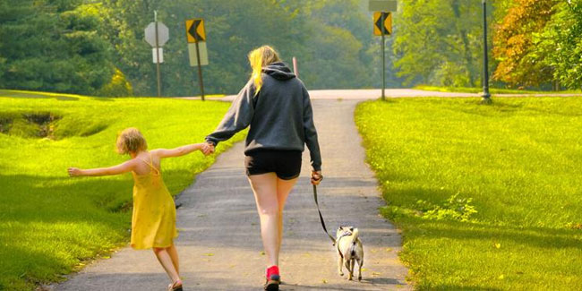 4. April: Walk Around Things Day