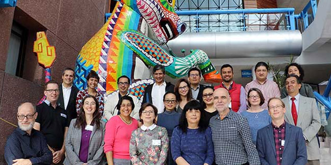 21. Mai - Feierlichkeiten zum Nationalen Polytechnischen Institut in Mexiko