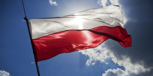 2. Mai - Tag der Flagge in Polen