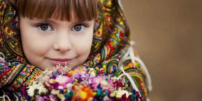 7. Dezember - Welttag des ukrainischen Kopftuchs