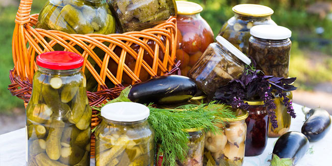 11. November - Festival für fermentiertes Essen in Russland