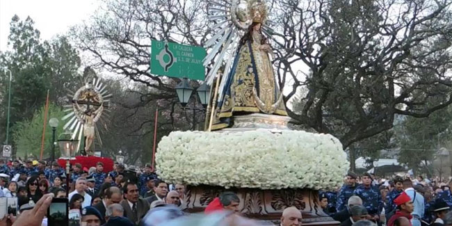 19. April - Fest der Virgen del Milagro in Alicante, Spanien