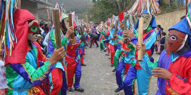 Tag der Helden des Vaterlandes und ihrer Familien in Kolumbien - Hirtentag in Arauca, Kolumbien