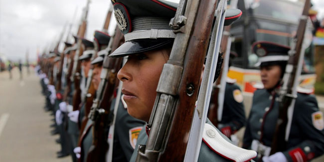 7. August - Tag der bolivianischen Streitkräfte