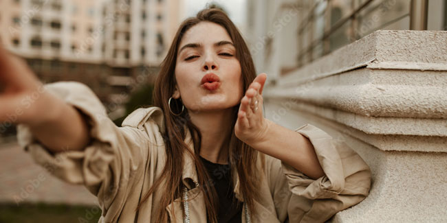 2. Juli: Küsse einen brünetten Tag