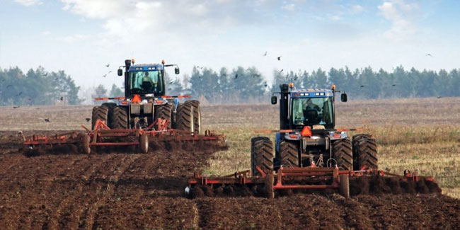 13. Oktober - Tag der Beschäftigten in der Landwirtschaft und der verarbeitenden Industrie in Russland
