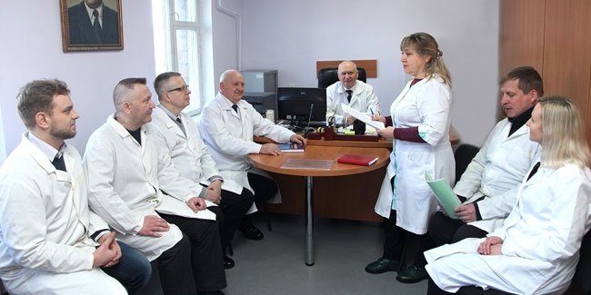 Tag der Mitarbeiter des Hydrometeorologischen Dienstes Russlands - Tag der Phthisiater
