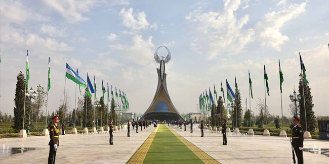 1. September - Usbekischer Unabhängigkeitstag