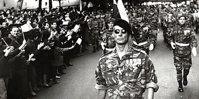 Unabhängigkeitstag der Republik Panama - Tag der algerischen Revolution 1954