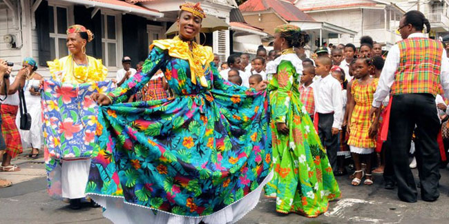 3. November - Unabhängigkeitstag des Commonwealth of Dominica