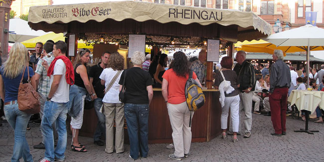 26. August - Rheingauer Weinmarkt in Frankfurt