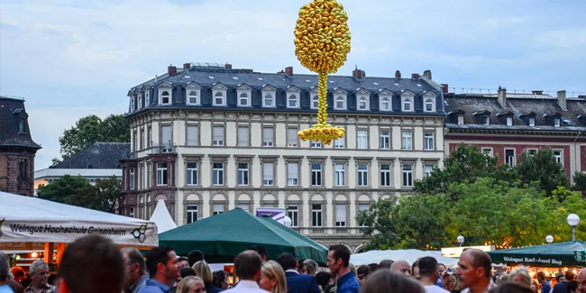 14. August: Wiesbaden Rheingauer Weinwoche